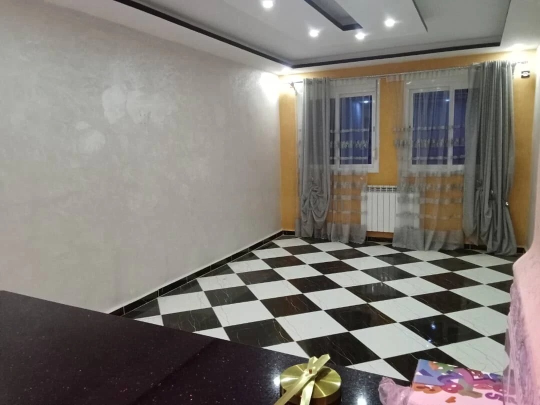 Appartement à louer à Souidania