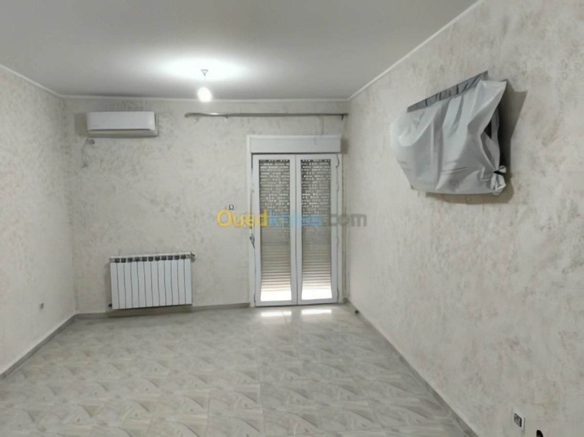 Appartement à louer à Bordj El Kiffan