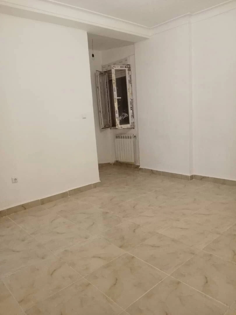 Appartement à vendre à Souidania