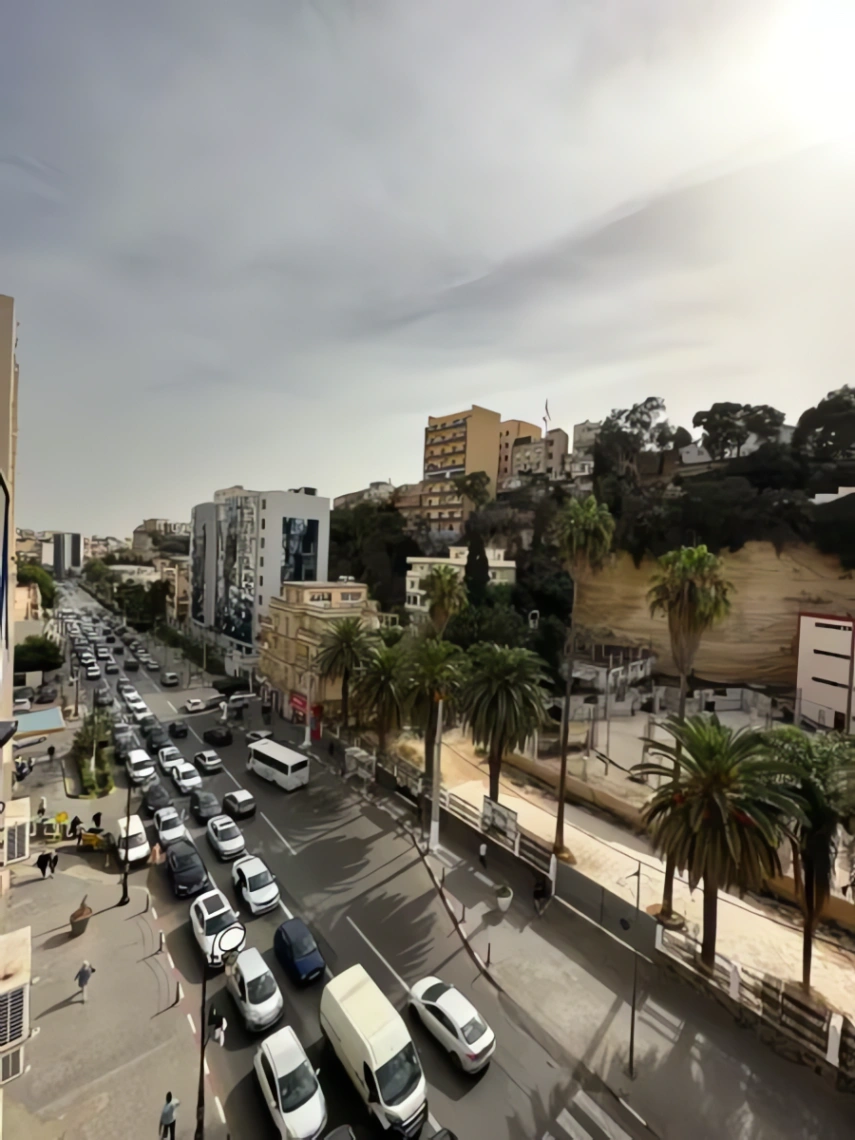 Appartement à vendre à Bir Mourad Rais