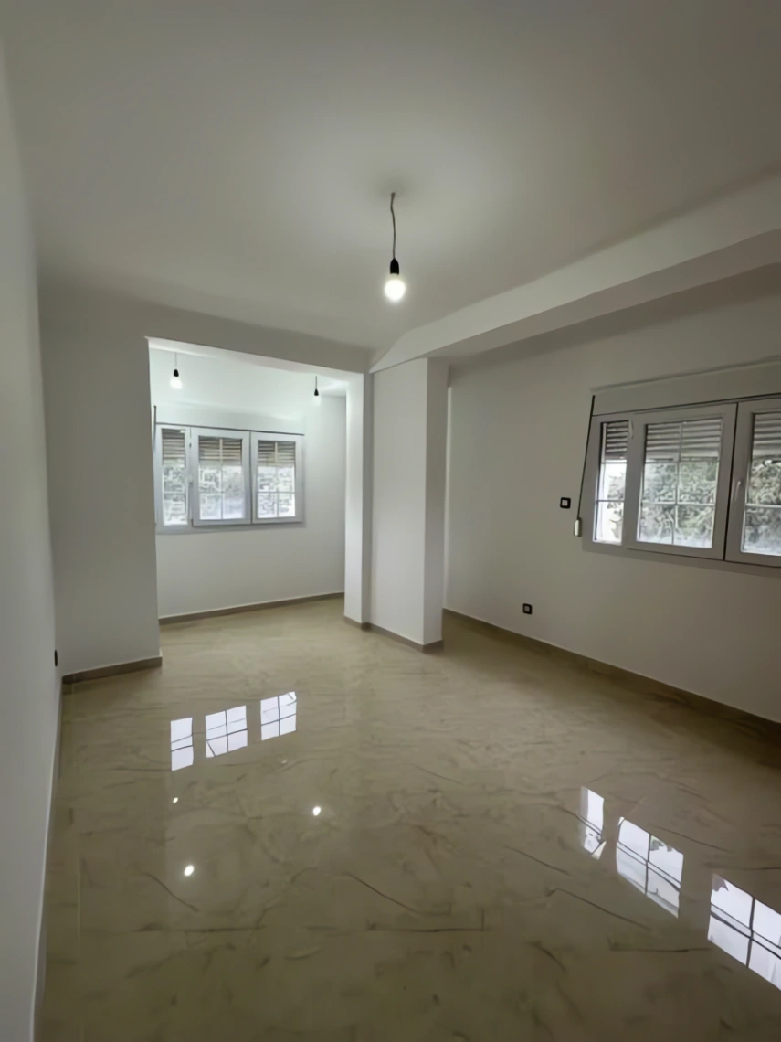 Appartement à louer à Hydra