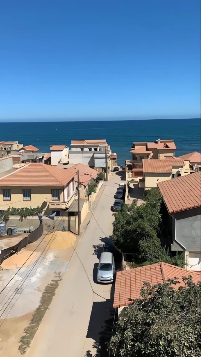 Appartement à vendre à Bab Azzouar