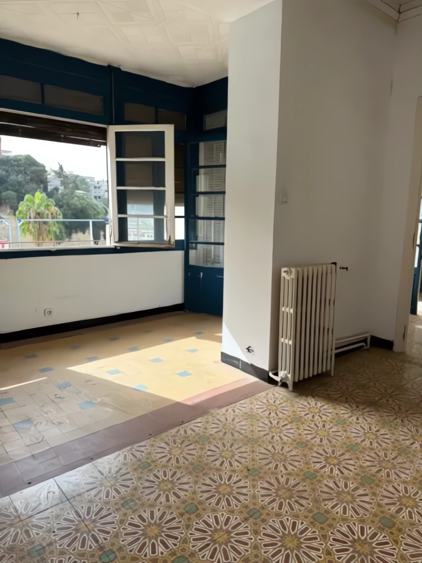 Appartement à vendre à Bir Mourad Rais