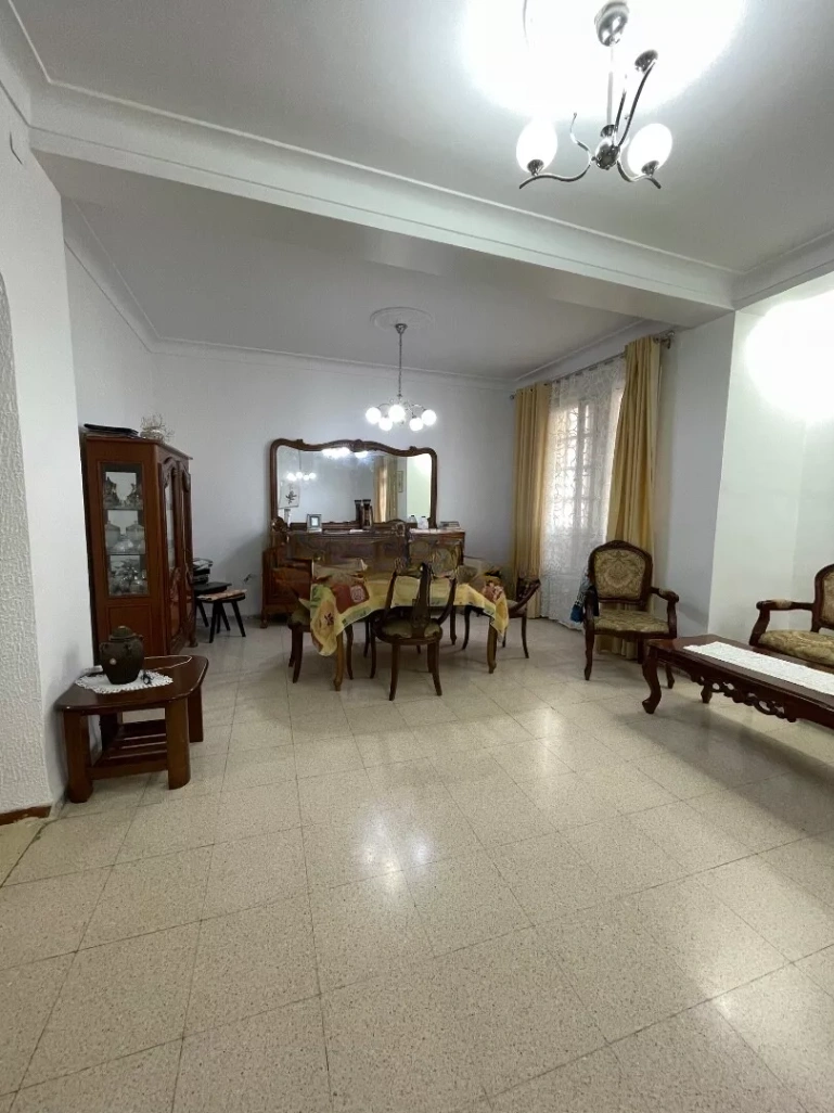 Maison à vendre à Rouiba