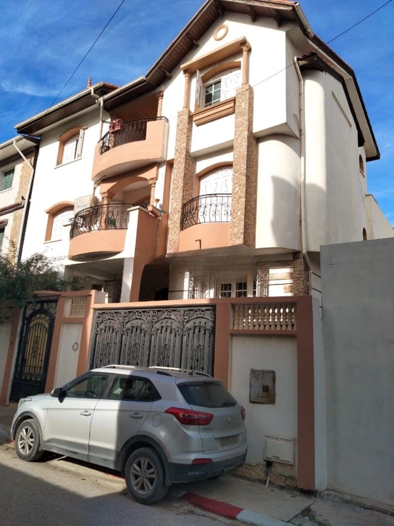 Maison à louer à Ain Taya