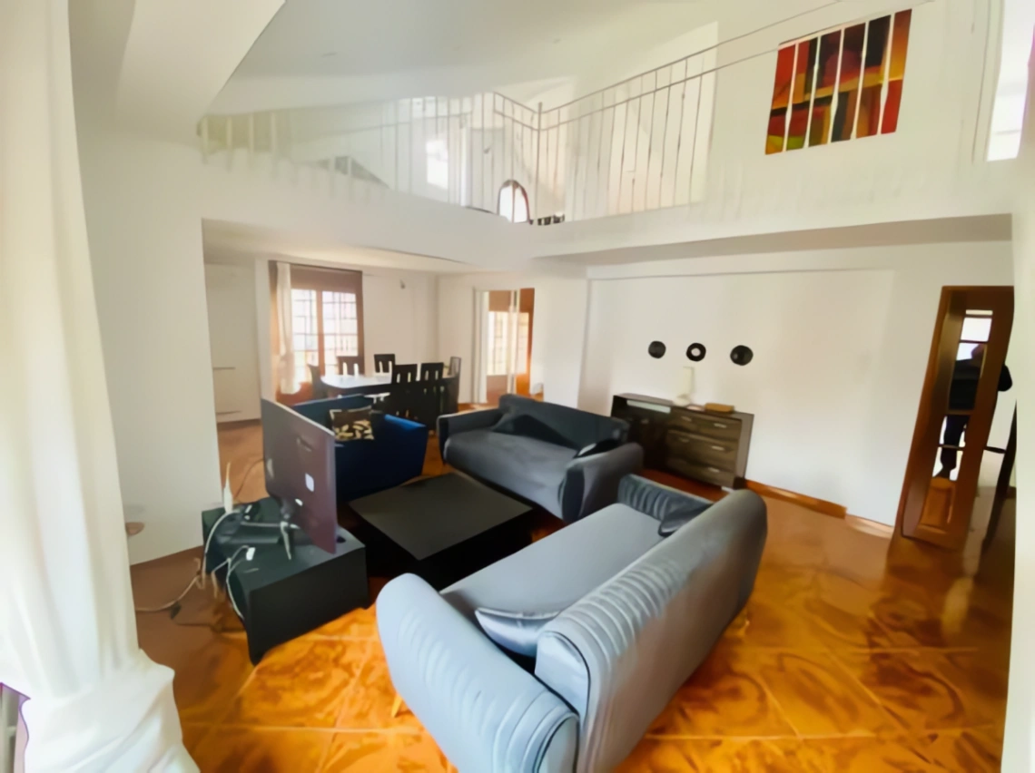 Maison à louer à Ben Aknoun