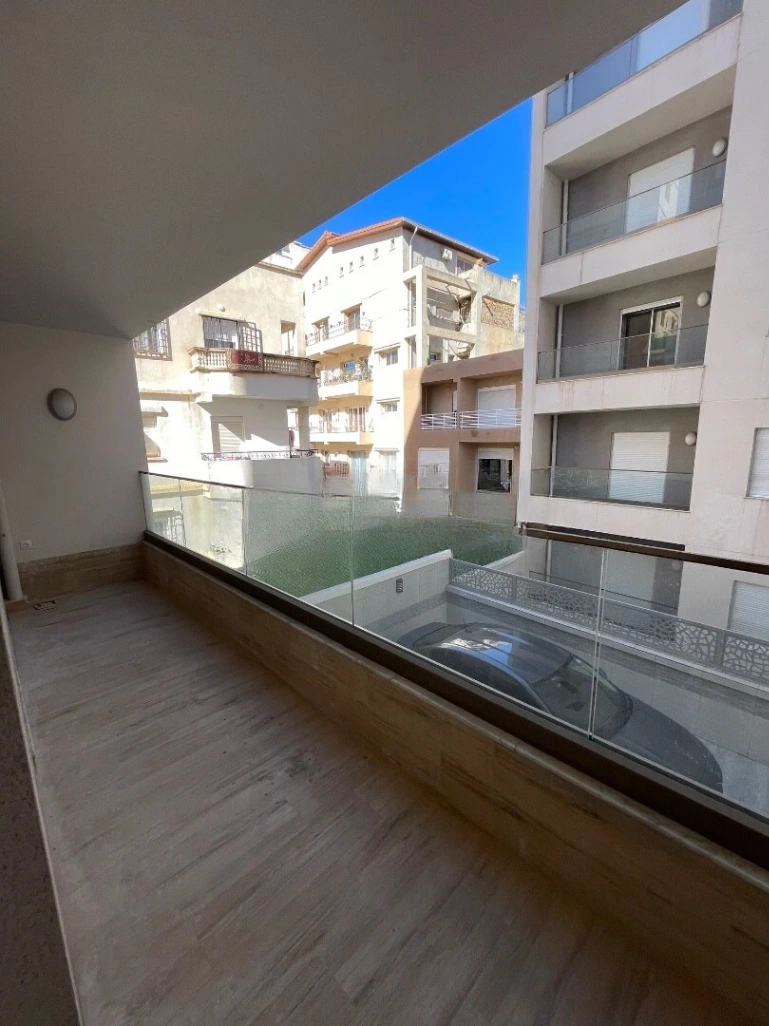 Appartement à vendre à El Achour