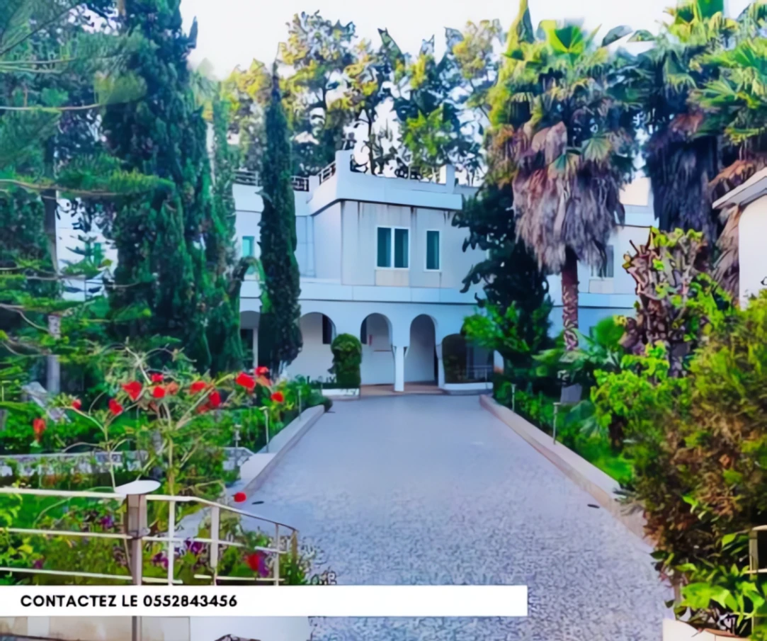 Appartement à louer à Hydra