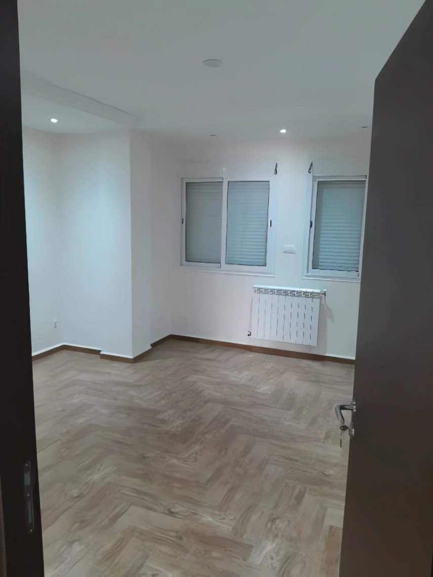 Appartement à vendre à El Achour