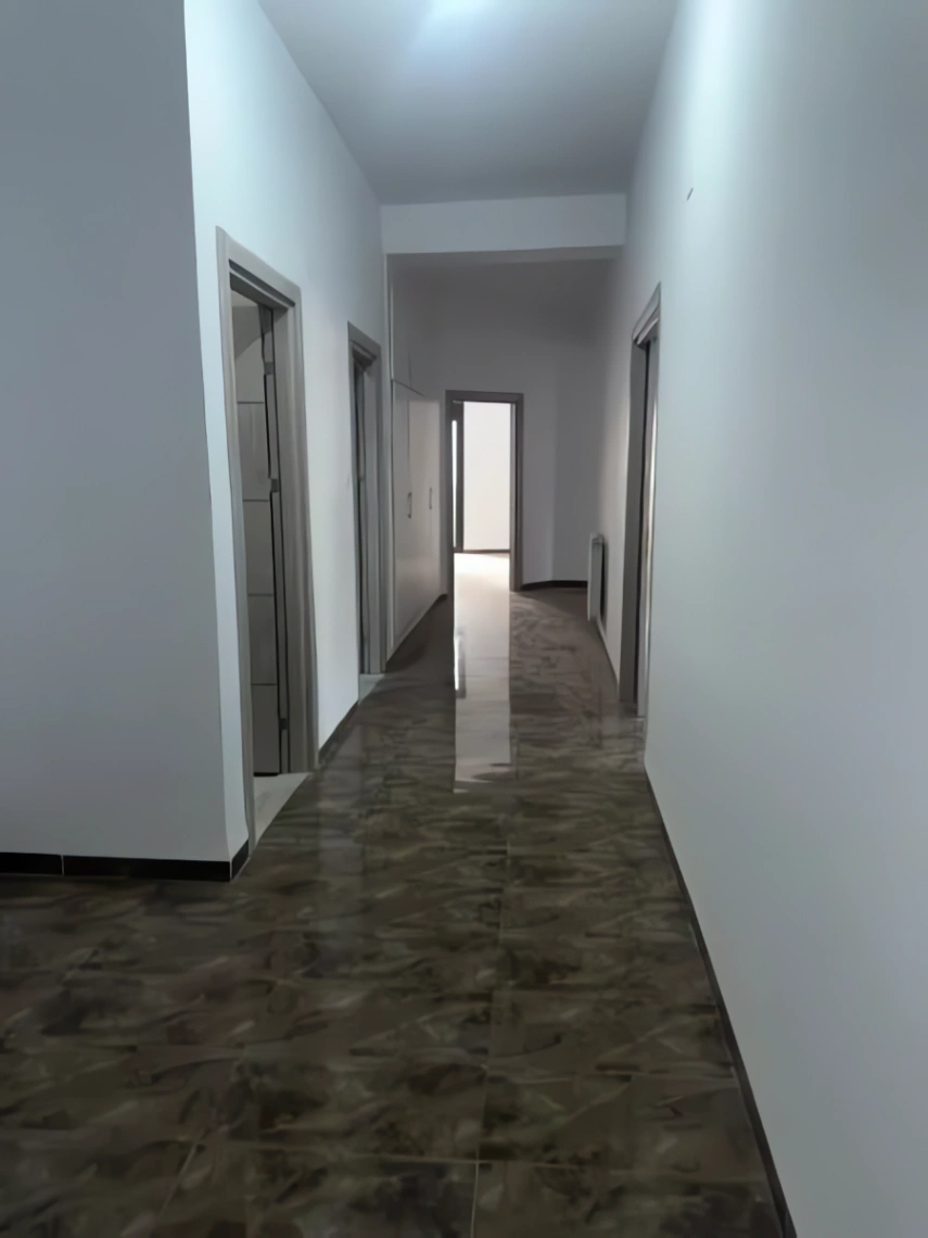 Appartement à louer à Hydra