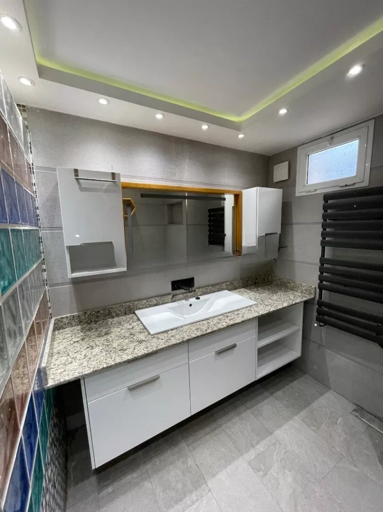 Appartement à vendre à Rouiba