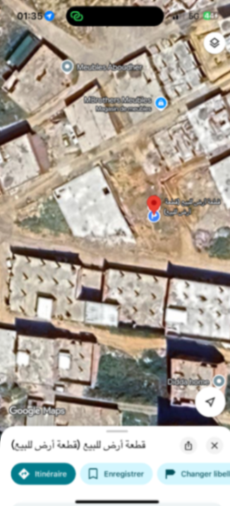 Terrain à Khracia, 293m² - 0 pièces