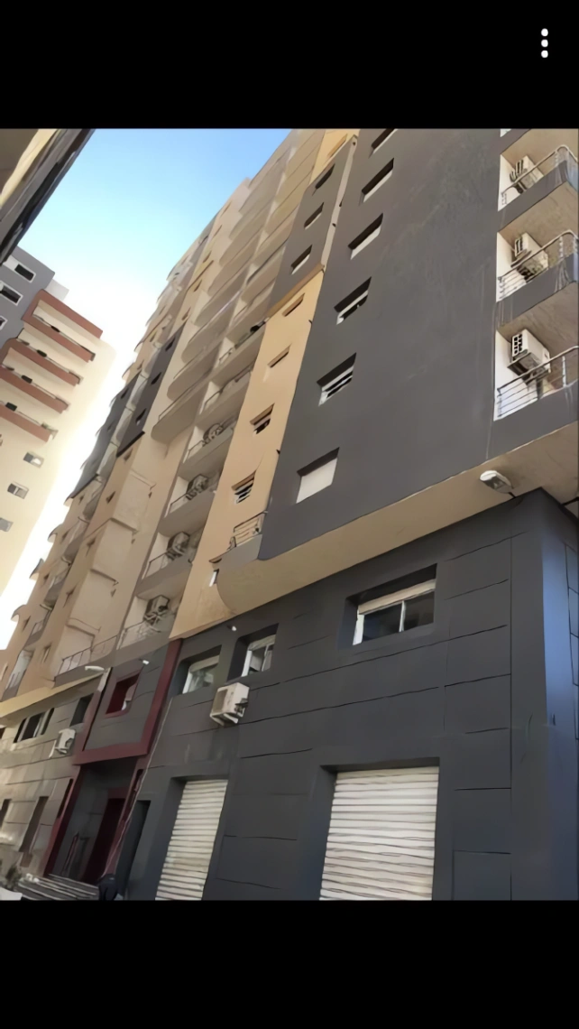 Appartement à Oran, 97m² - 3 pièces