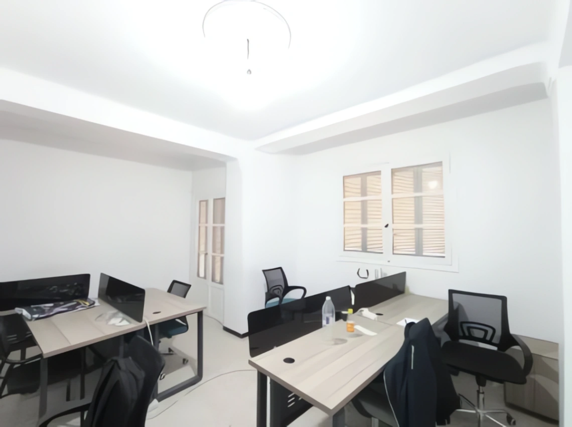 Appartement à louer à Bab Azzouar