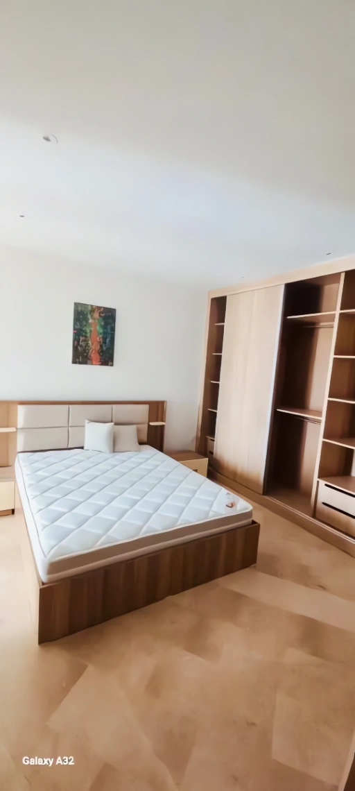 Appartement à louer à Hydra