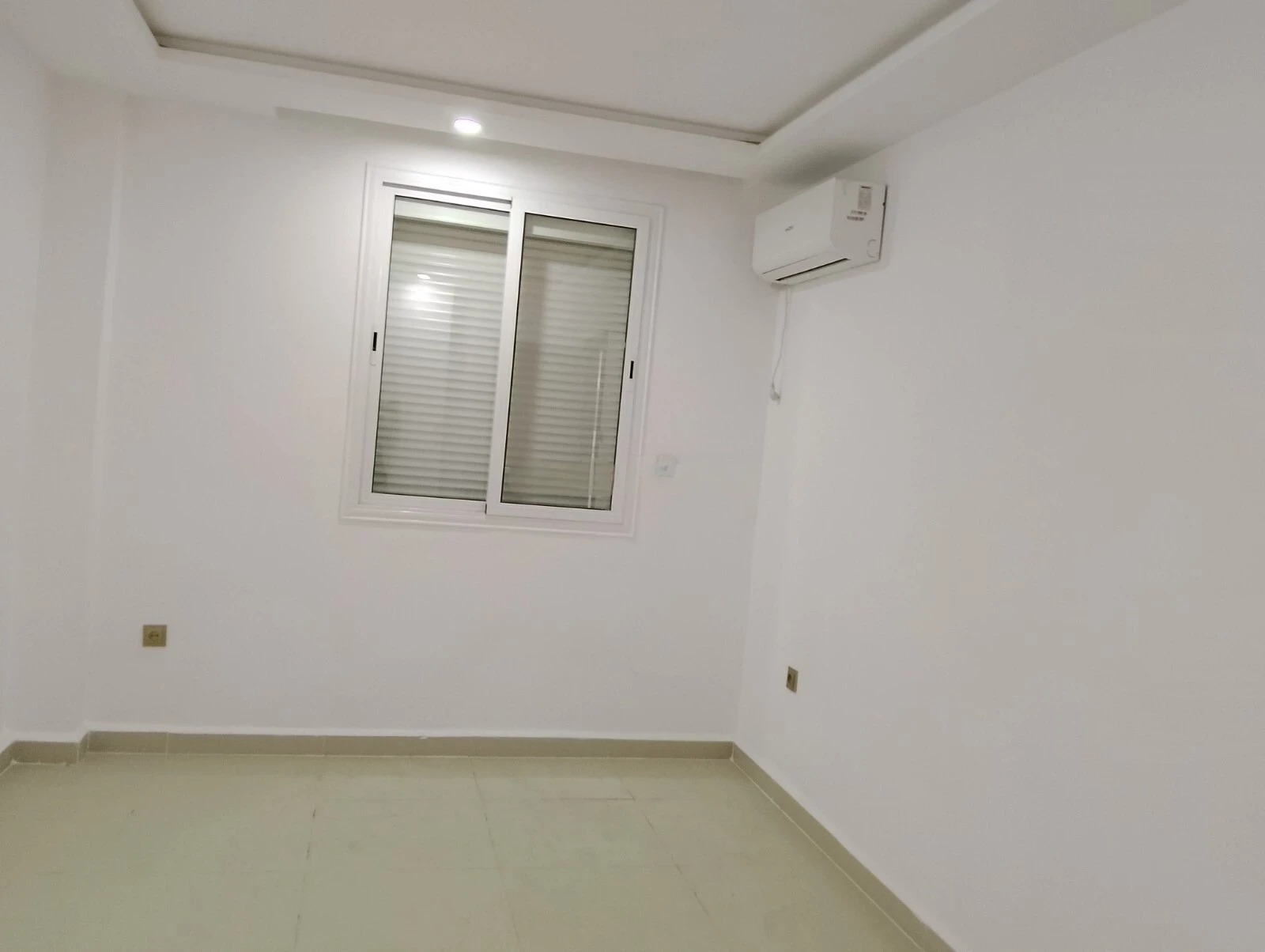 Appartement à vendre à Souidania