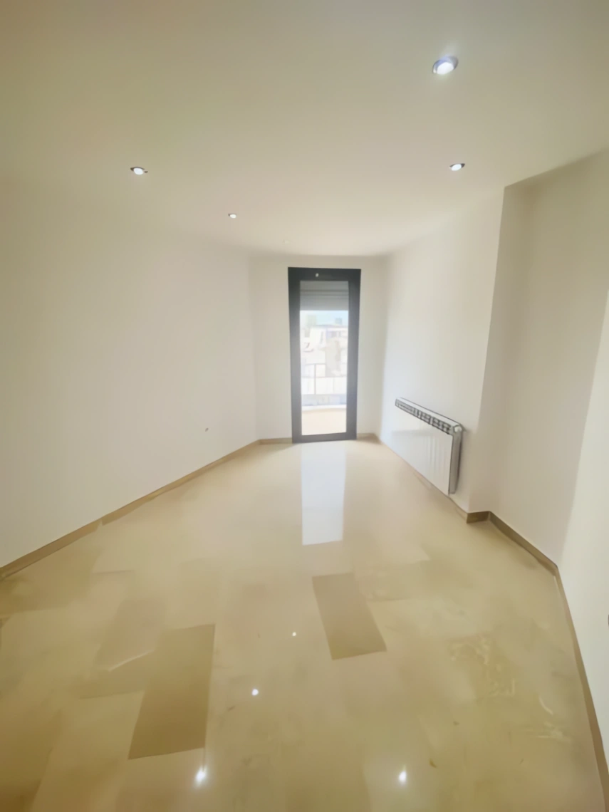 Appartement à vendre à Hydra