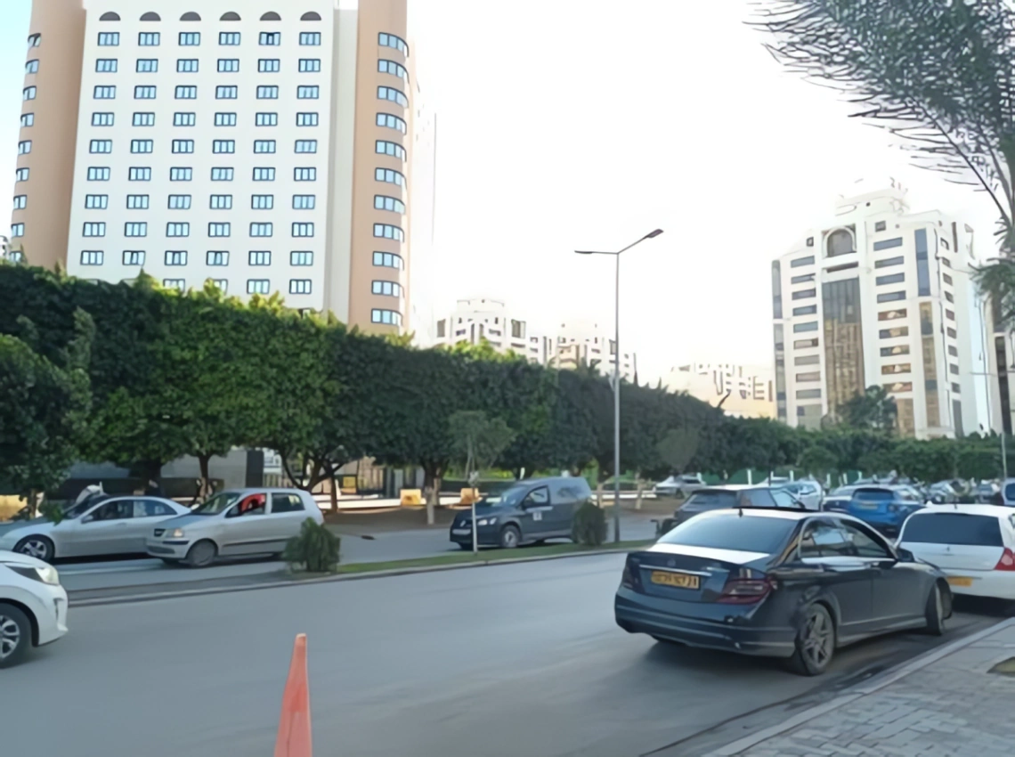 Appartement à louer à Bab Azzouar
