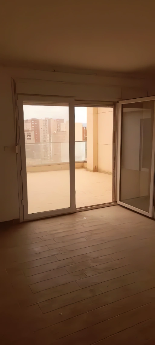 Appartement à vendre à Oran