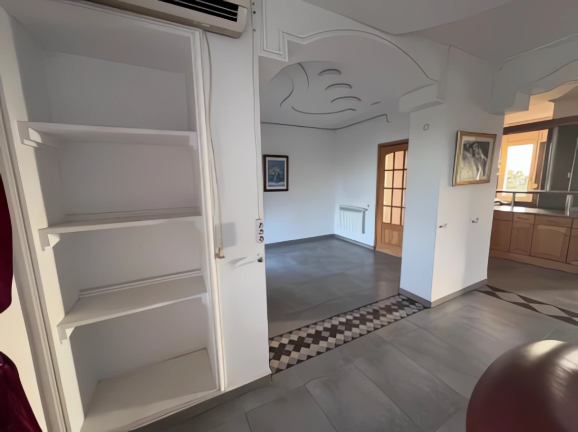 Appartement à vendre à Hydra
