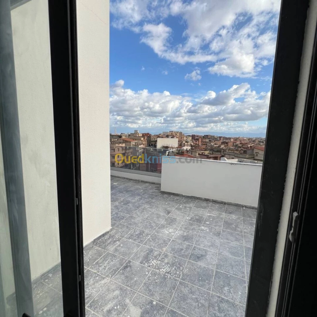 Appartement à vendre à Draria