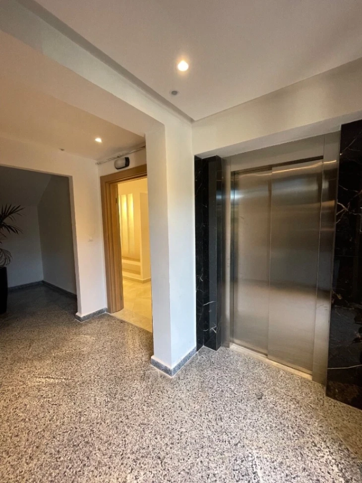 Appartement à vendre à El Achour