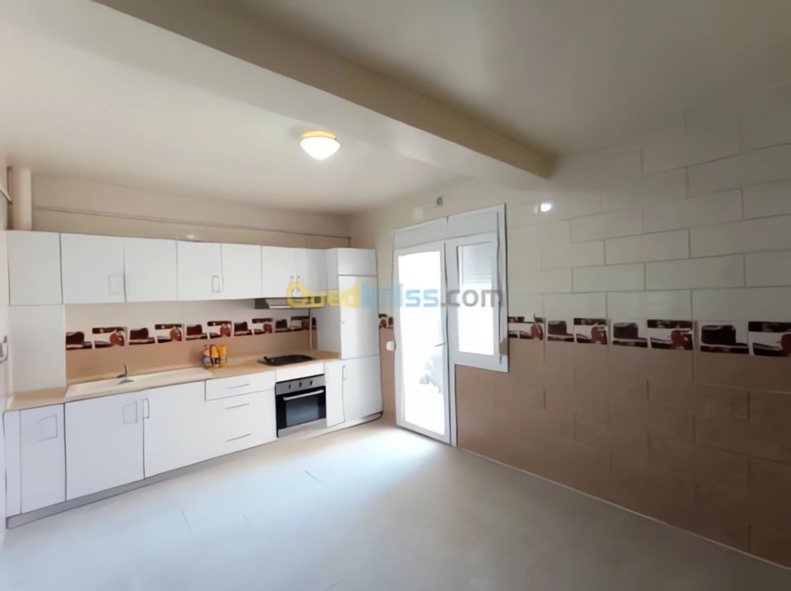 Appartement à louer à Bordj El Bahri