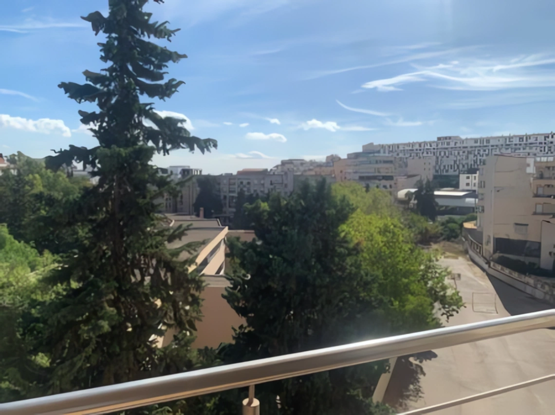Appartement à vendre à Hydra