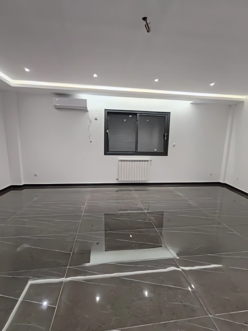 Appartement à vendre à Bir Mourad Rais