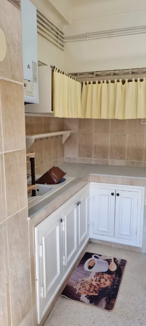 Appartement à louer à Hydra