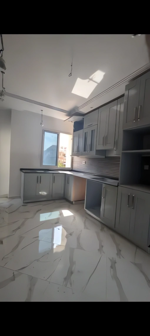 Appartement à vendre à Bab Azzouar