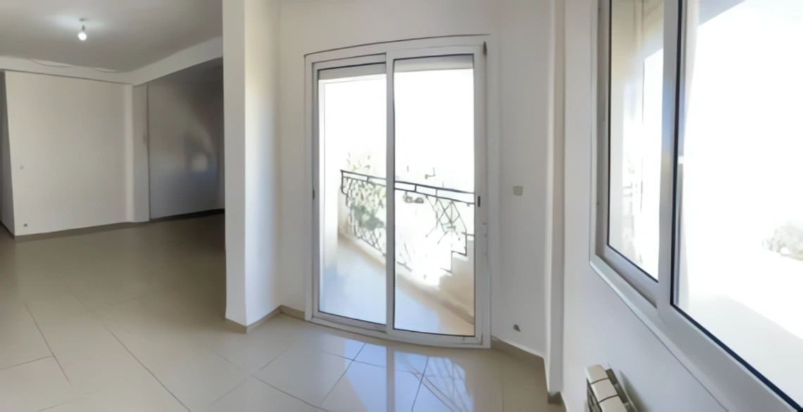 Appartement à vendre à Staoueli