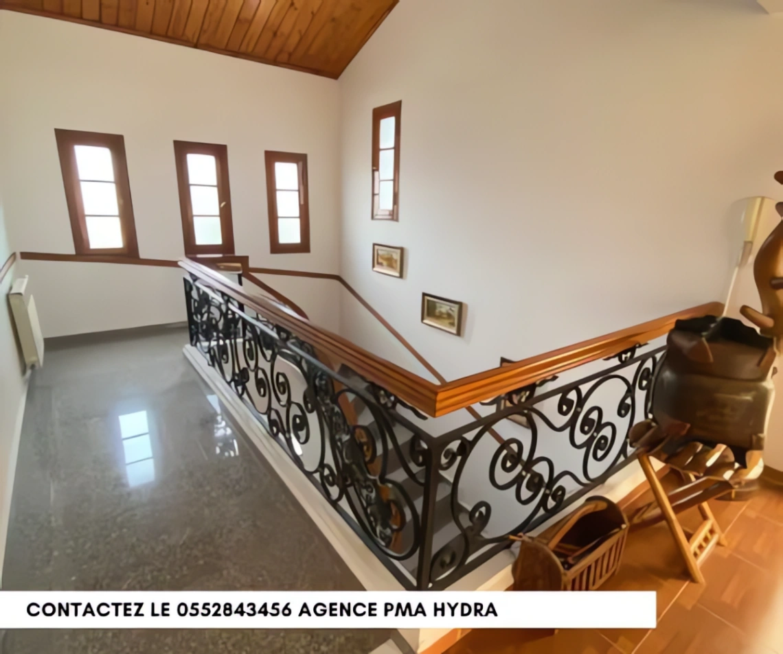 Appartement à louer à Hydra