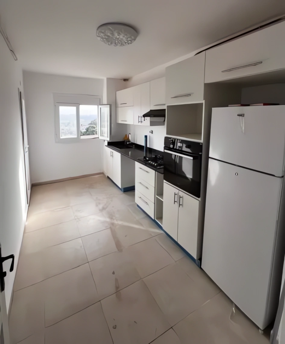 Appartement à vendre à Ain Benian