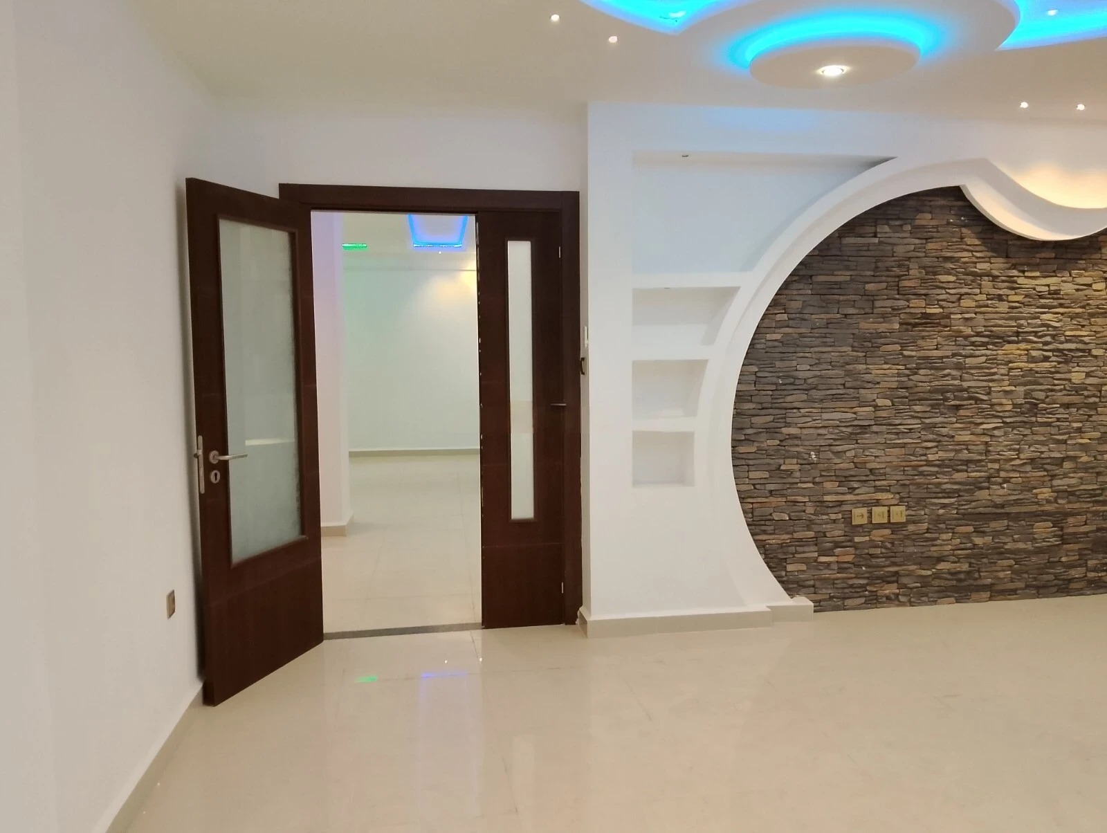Appartement à vendre à Souidania