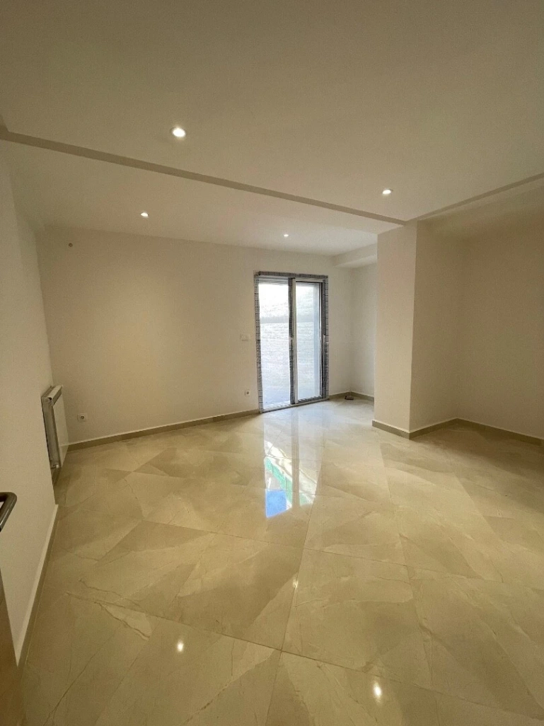 Appartement à vendre à El Achour