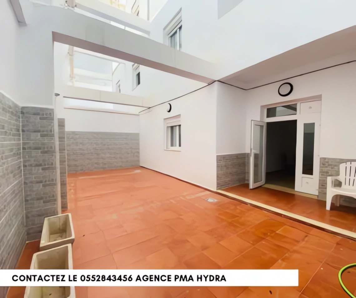 Appartement à louer à Hydra