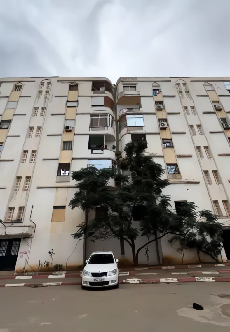 Appartement à vendre à Ain Benian