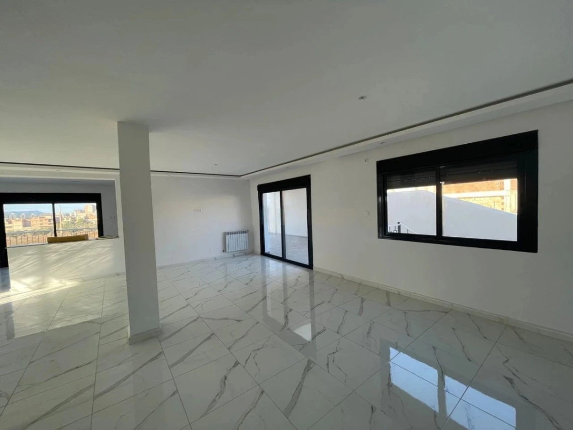 Maison à vendre à Oran