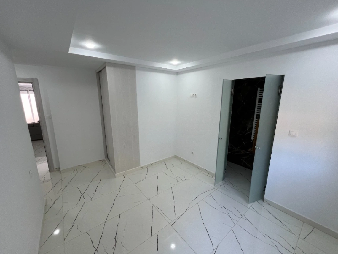 Appartement à vendre à Dely Ibrahim