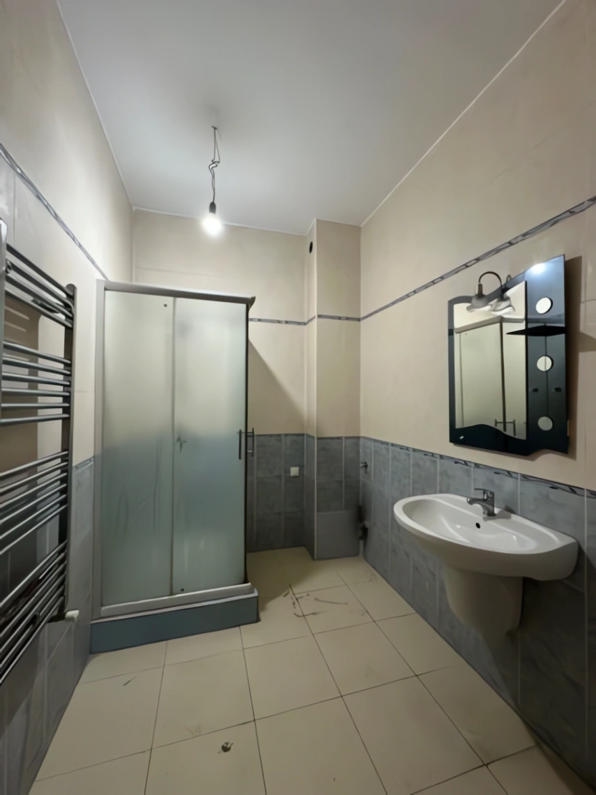 Appartement à vendre à Bir Mourad Rais