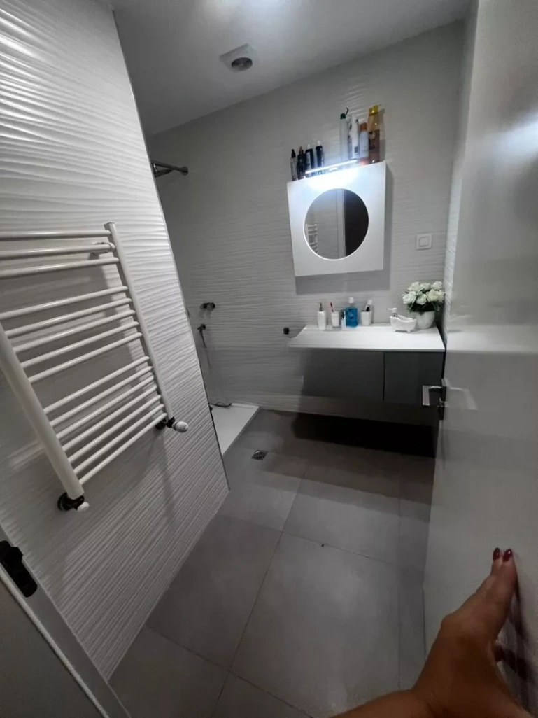 Appartement à louer à Hydra