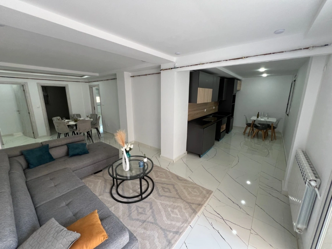 Appartement à vendre à Dely Ibrahim
