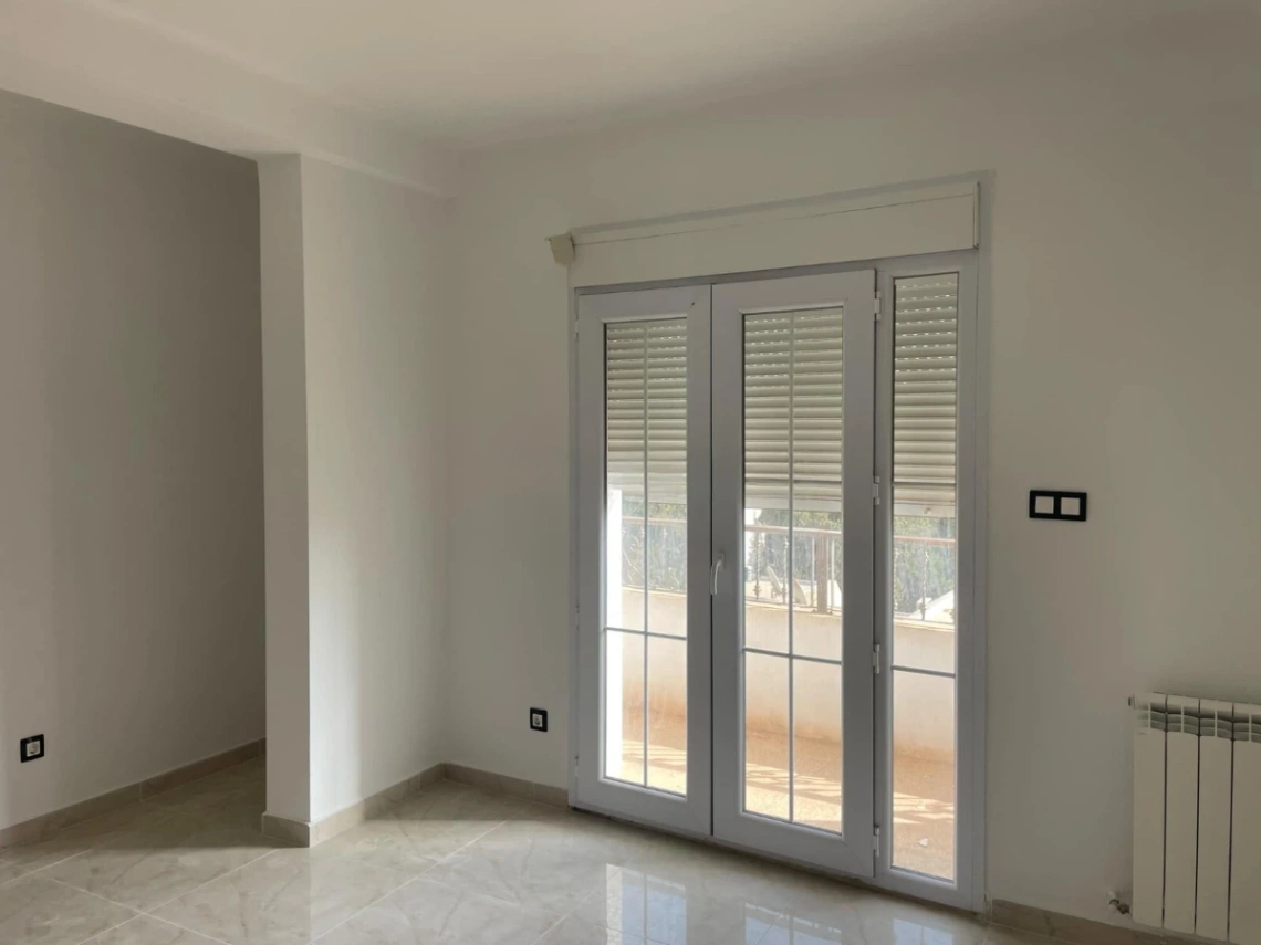 Appartement à louer à Hydra