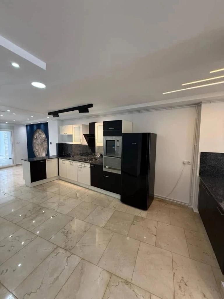 Appartement à vendre à Kouba