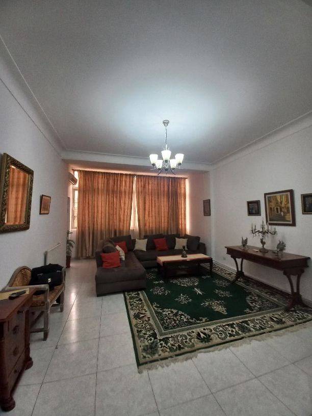 Appartement à louer à Hydra