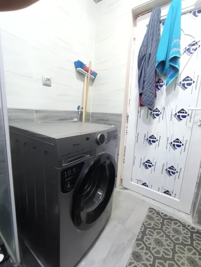 Appartement à louer à Bab Azzouar