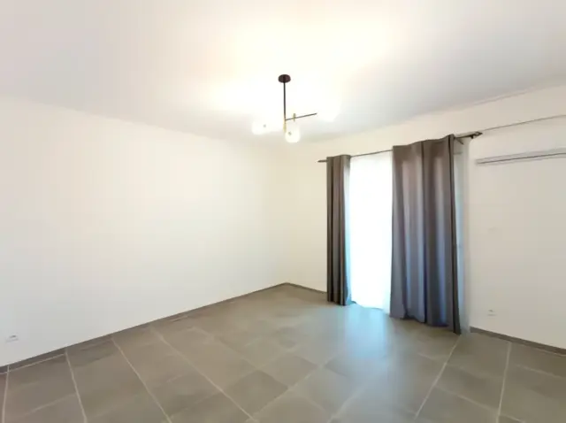 Appartement à louer à Bir Mourad Rais