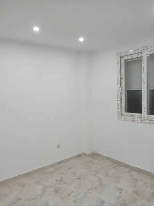 Appartement à vendre à Azzefoun
