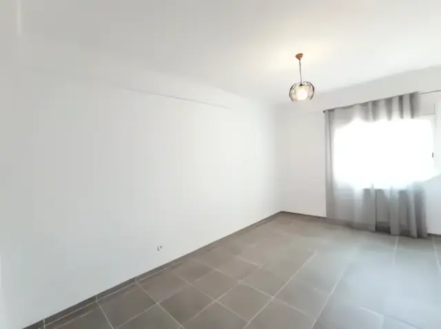 Appartement à louer à Bir Mourad Rais